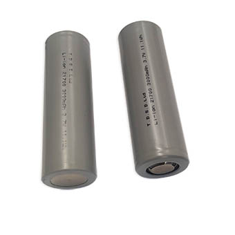 זוג סוללות ליתיום נטענות 21700 3.7V 3000mAh 10c